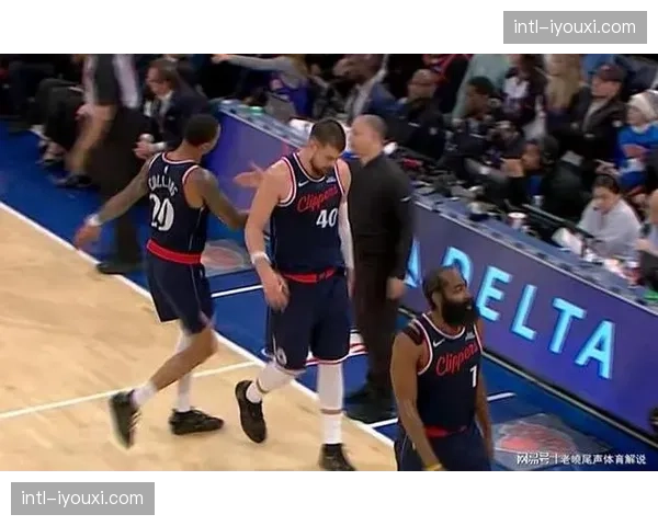 活塞主场30分大胜尼克斯 凭借防守韧性稳固东部头名 活塞主场30分大胜尼克斯 凭借防守韧性稳固东部头名